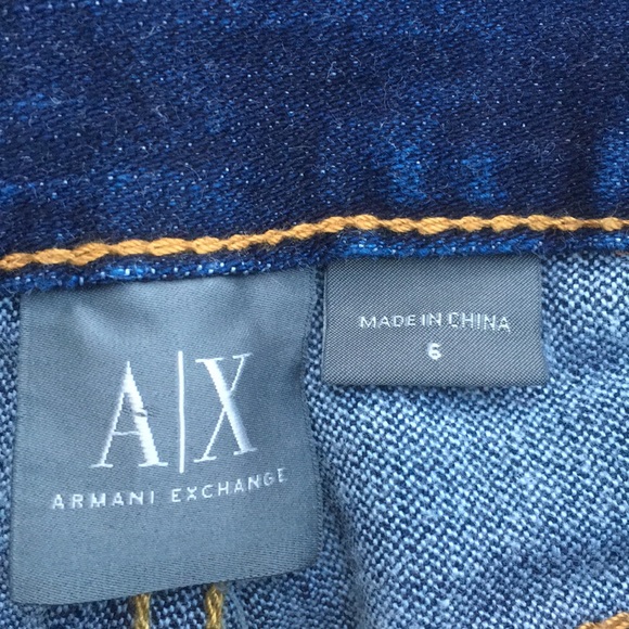 Armani Exchange Ladies sz 6 jeans LIKE NEW NICE!! - Picture 2 of 8